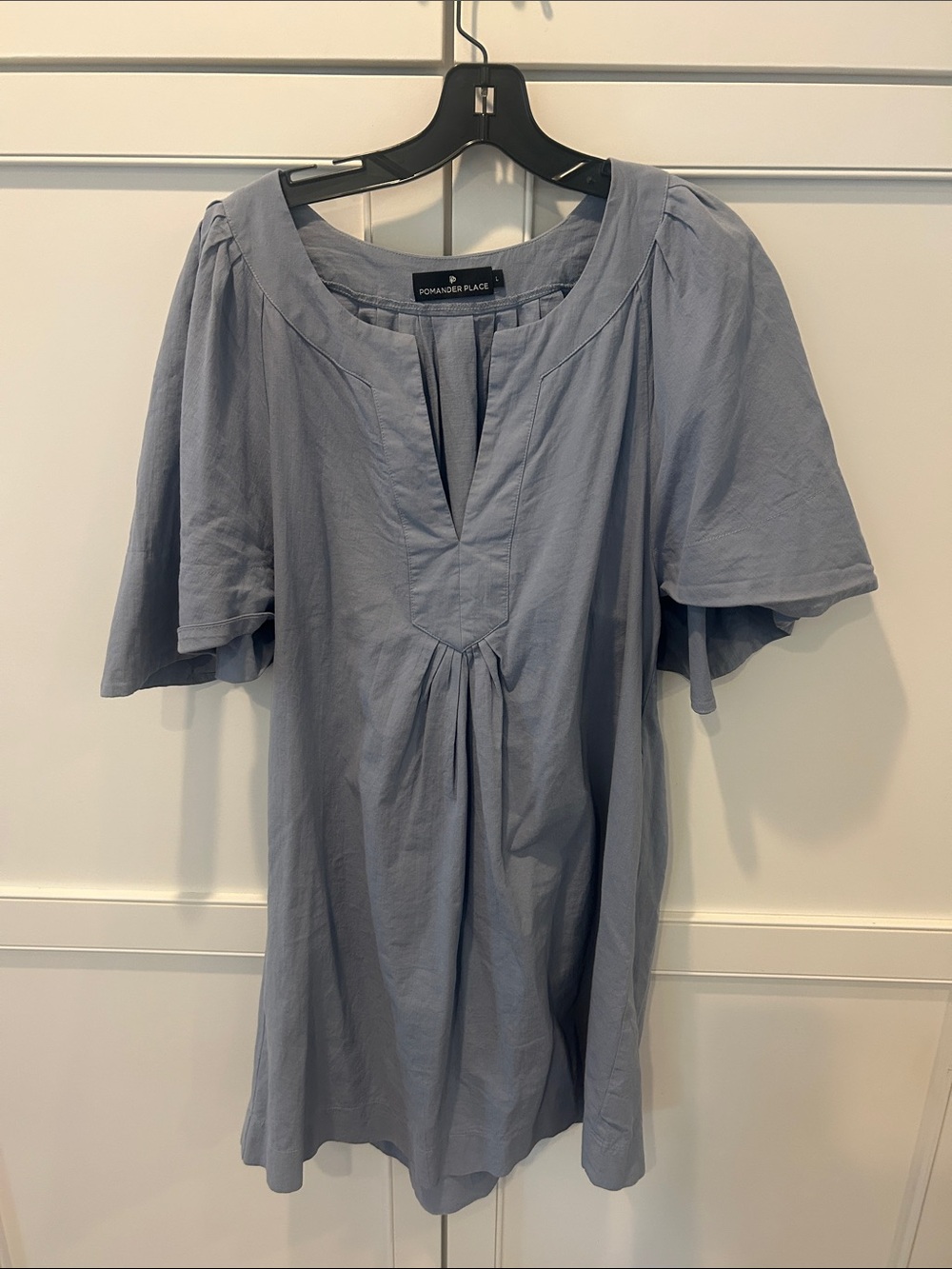 Tuckernucks Pomander Place Pale Blue Notch-Neck Relaxed Short Sleeve Dress